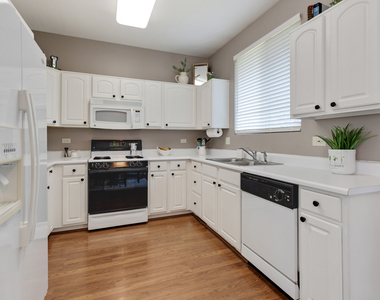 13149 Shirley Lane - Photo Thumbnail 8