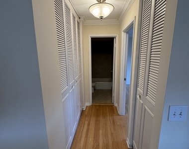 205 W Miner Street - Photo Thumbnail 6