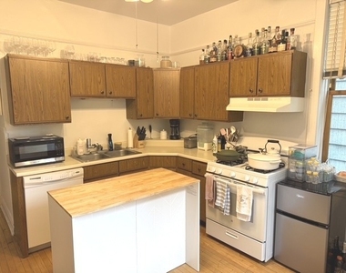 900 W Wrightwood Avenue - Photo Thumbnail 5
