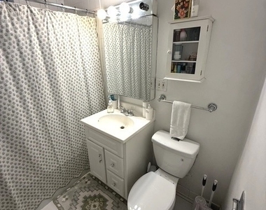 900 W Wrightwood Avenue - Photo Thumbnail 14