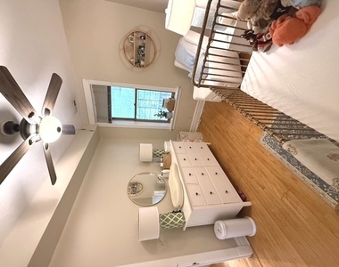 900 W Wrightwood Avenue - Photo Thumbnail 17