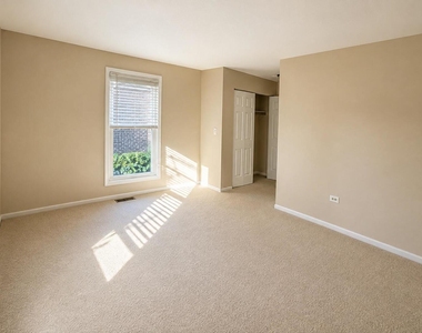 1550 Jasper Drive - Photo Thumbnail 4