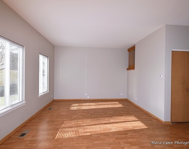 2824 Wheatland Court - Photo Thumbnail 8