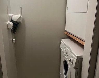 1125 Royal Saint George Drive - Photo Thumbnail 8