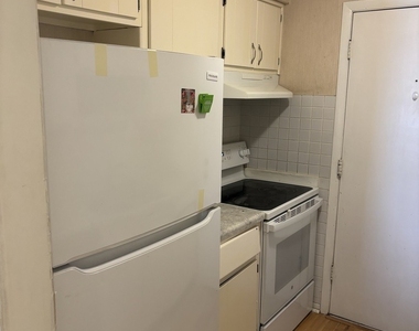 15826 Terrace Drive - Photo Thumbnail 4