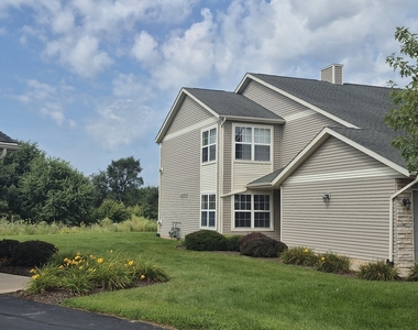 901 Penny Lane - Photo Thumbnail 1