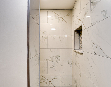 1015 Wilson Avenue - Photo Thumbnail 25