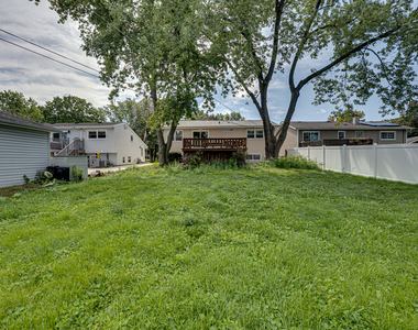 1015 Wilson Avenue - Photo Thumbnail 23