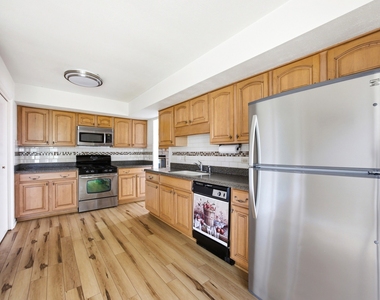 190 S Circle Avenue - Photo Thumbnail 10