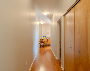 2915 N Clybourn Avenue - Photo Thumbnail 2