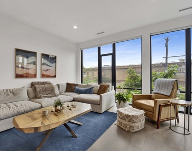 1701 W Webster Avenue - Photo Thumbnail 7