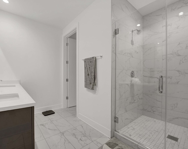 1701 W Webster Avenue - Photo Thumbnail 14