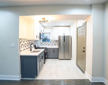 7948 S Evans Avenue - Photo Thumbnail 5