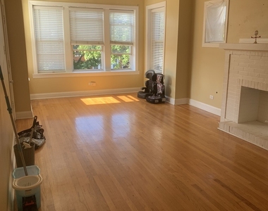 5017 W Montana Street - Photo Thumbnail 1