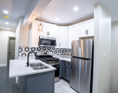 7948 S Evans Avenue - Photo Thumbnail 3