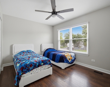 843 Newbury Court - Photo Thumbnail 11