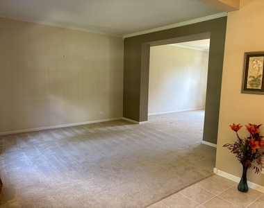 624 Vista Drive - Photo Thumbnail 8