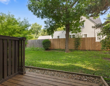 620 N Hough Street - Photo Thumbnail 19