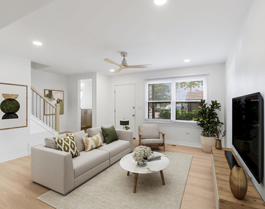 620 N Hough Street - Photo Thumbnail 9