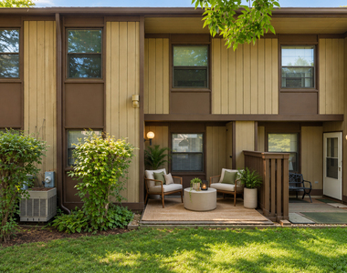 620 N Hough Street - Photo Thumbnail 22