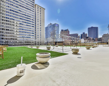 655 W Irving Park Road - Photo Thumbnail 15