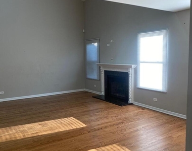 1102 Southbridge Lane - Photo Thumbnail 9