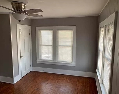 325 N 7th Street - Photo Thumbnail 16