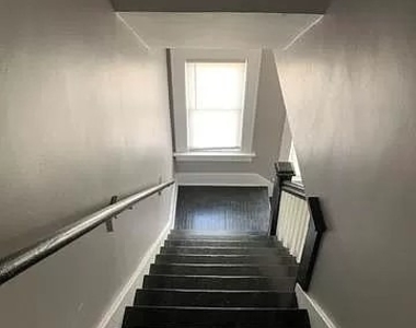 325 N 7th Street - Photo Thumbnail 18