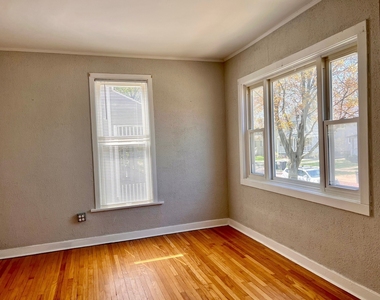 740 Belleforte Avenue - Photo Thumbnail 1