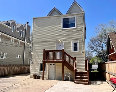 740 Belleforte Avenue - Photo Thumbnail 12