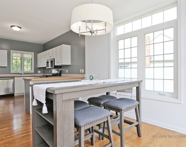1277 Queen Ann Lane - Photo Thumbnail 6