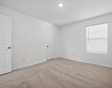 24657 Monarch Forest Drive - Photo Thumbnail 38