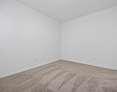 24657 Monarch Forest Drive - Photo Thumbnail 16