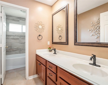 1311 Shady Grove Court - Photo Thumbnail 22