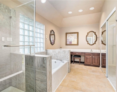 1311 Shady Grove Court - Photo Thumbnail 13