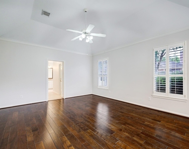 14 Greenside Place - Photo Thumbnail 15