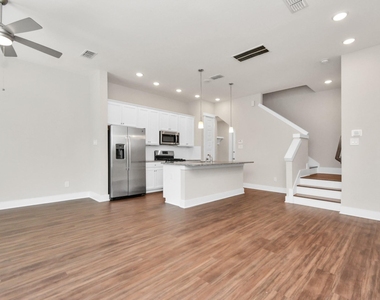731 Strawberry Pines Court - Photo Thumbnail 7
