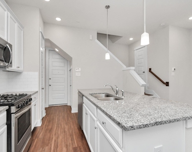 731 Strawberry Pines Court - Photo Thumbnail 12