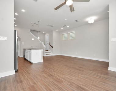 731 Strawberry Pines Court - Photo Thumbnail 8