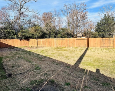 25827 Rustica Drive - Photo Thumbnail 28