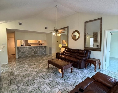 9011 Ketchwood Drive - Photo Thumbnail 3