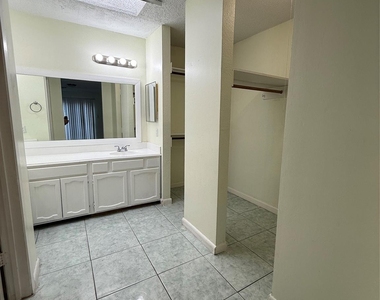 9011 Ketchwood Drive - Photo Thumbnail 9