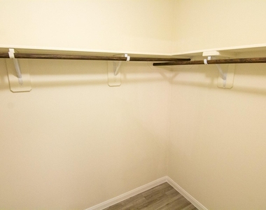15315 Lucky Star Drive - Photo Thumbnail 12