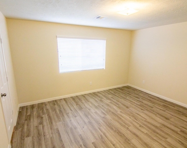 15315 Lucky Star Drive - Photo Thumbnail 7