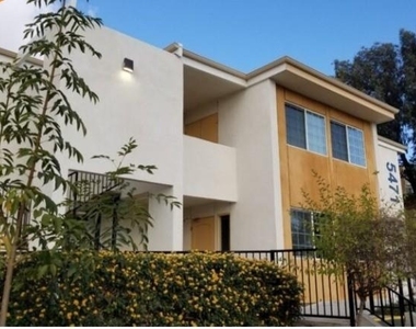 5447 Bayview Heights - Photo Thumbnail 5