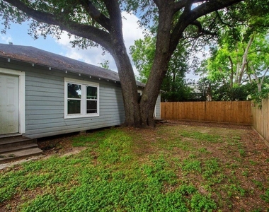 713 W Willis Street - Photo Thumbnail 3