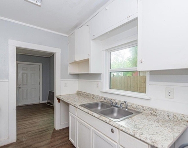 713 W Willis Street - Photo Thumbnail 12