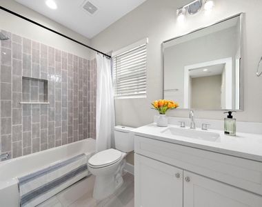 8322 Curry Road - Photo Thumbnail 13