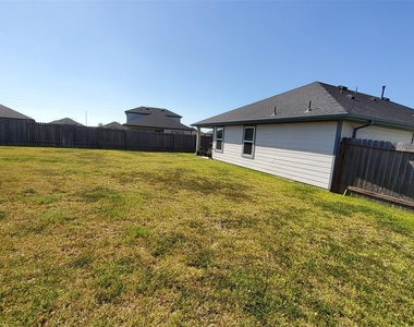 31731 Hallington Hill Lane - Photo Thumbnail 33