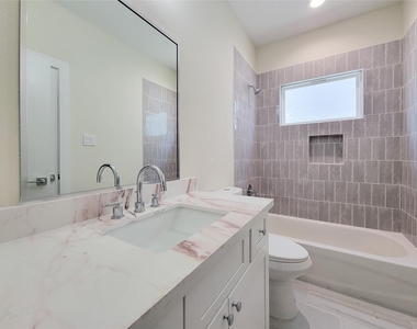 5931 Beall Street - Photo Thumbnail 24